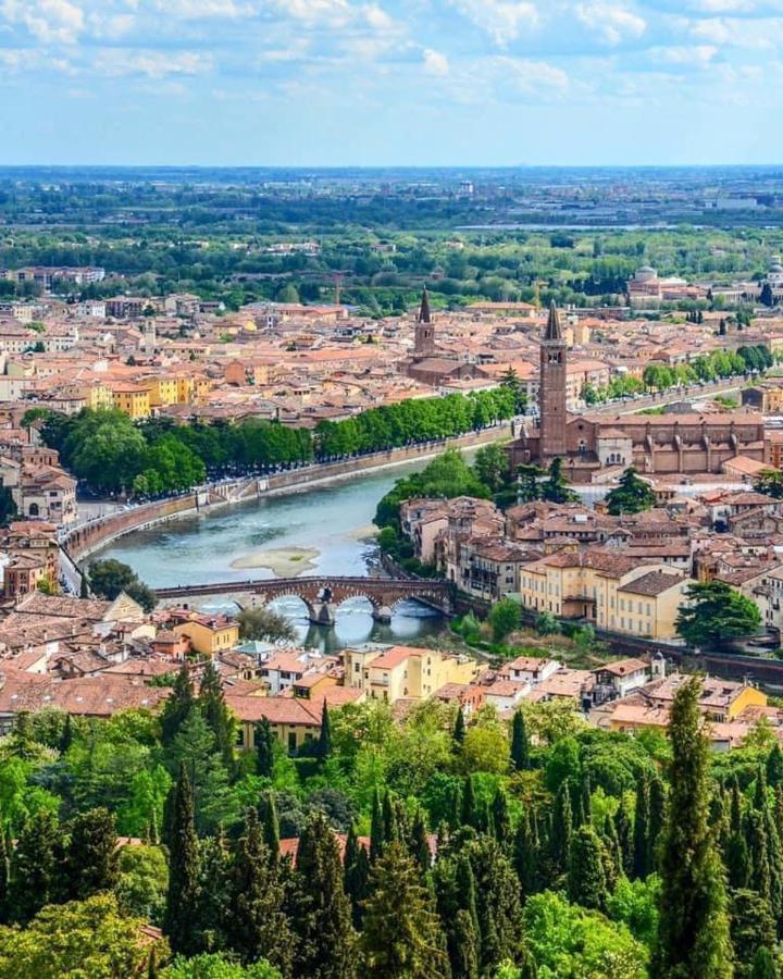 Palazzo Di Giulietta - Juliet'S Palace Verona Luaran gambar